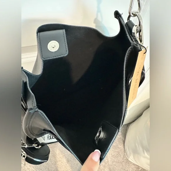 NWT- STEVE MADDEN Black Bjessi Crossbody Bag - Picture 10 of 16